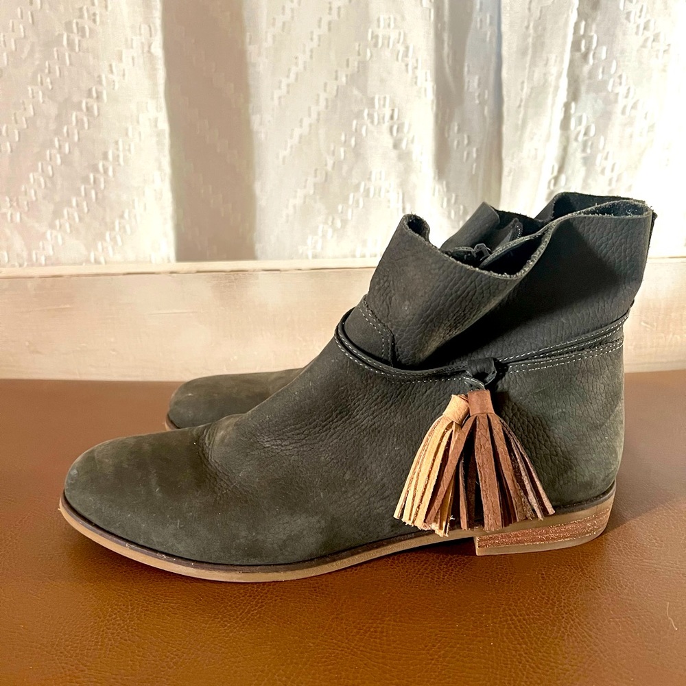 Lucky Brand boots